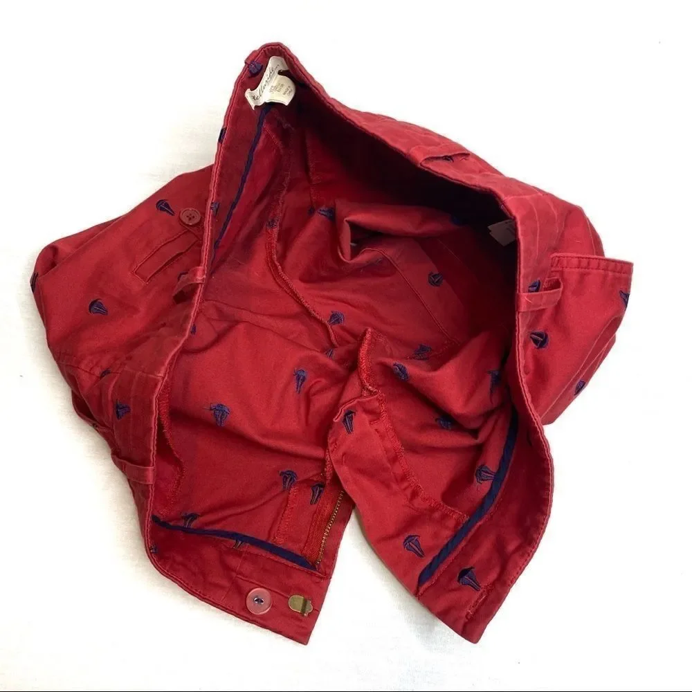 Telluride red with navy blue embroidered sailboat shorts size 6